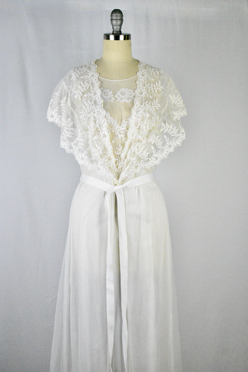 Vintage 1970s 2 Piece Sexy Nightgown w/ Detailing