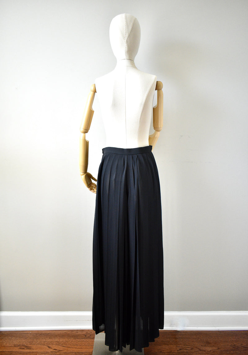 Vintage 1980s Bill Blass Black Pleated Wide Leg Pants