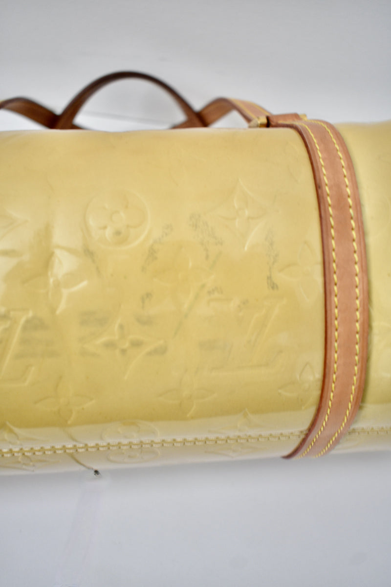 LOUIS VUITTON Monogram Vernis Bedford Hand Bag Beige M91006 LV Auth 28346  Patent leather ref.468499 - Joli Closet