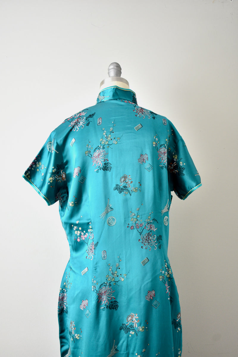 1950's Vintage mandarin gown