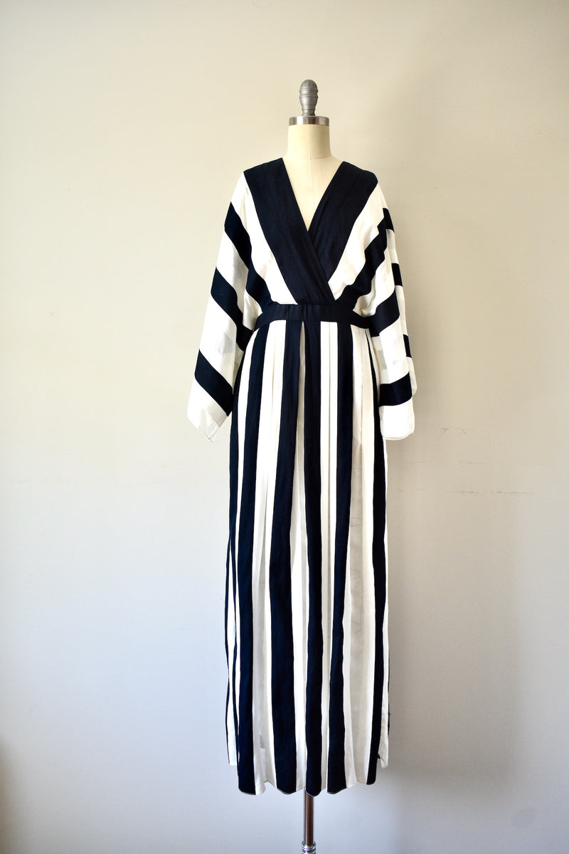 Sample Maxi Black and White Long Dress