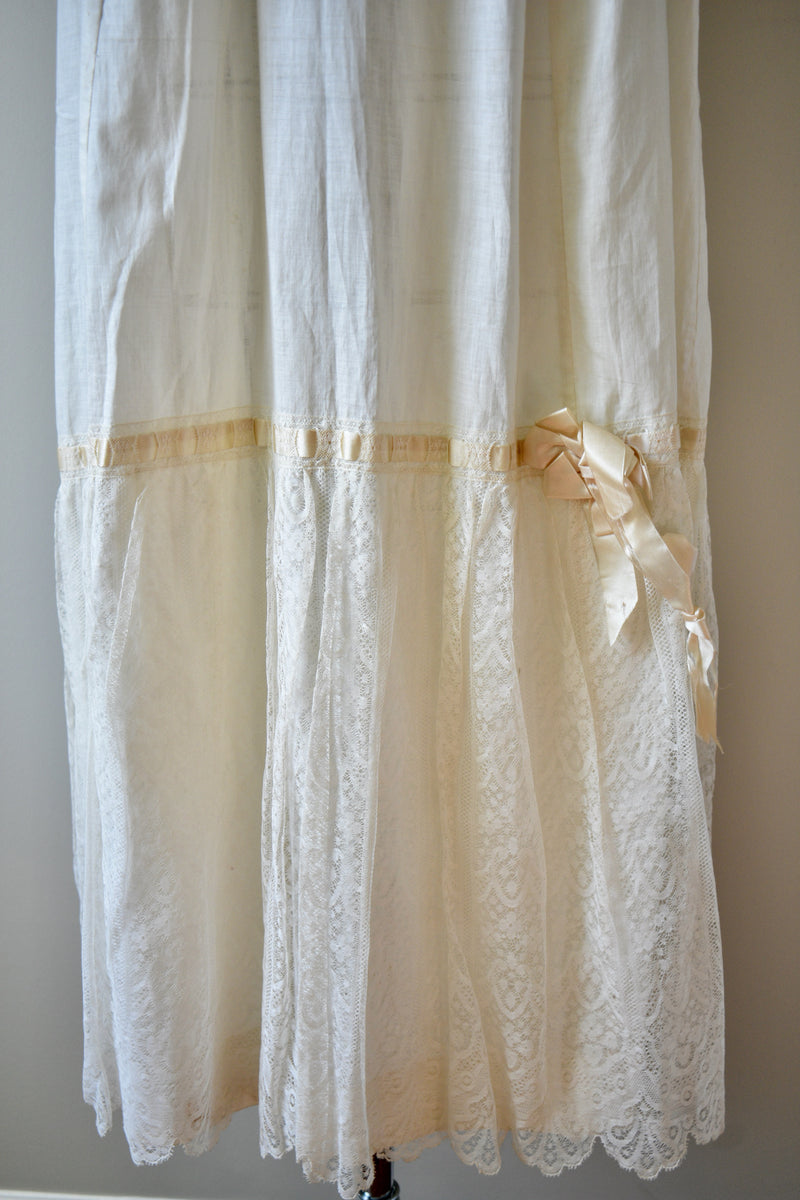 1890s-1900 White Cotton Eyelet Petticoat