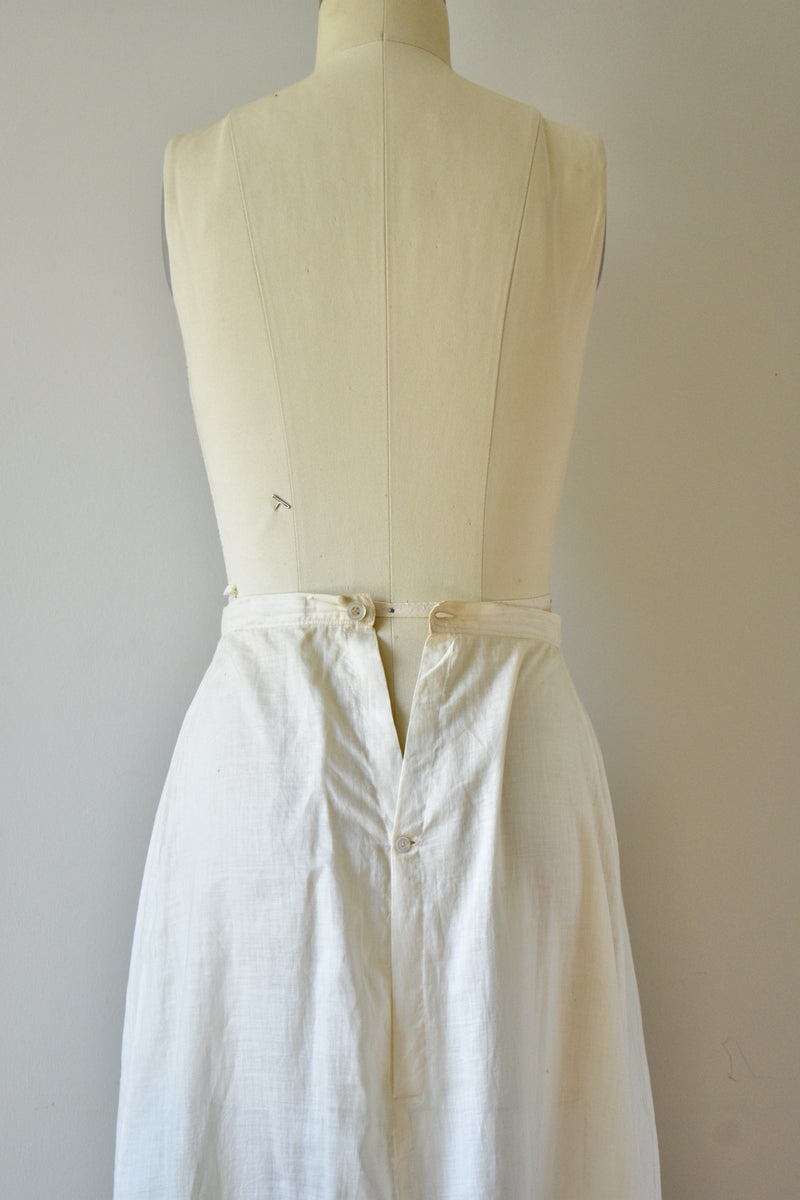 1890s-1900 White Cotton Eyelet Petticoat