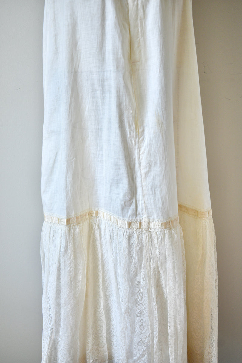 1890s-1900 White Cotton Eyelet Petticoat