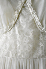 Vintage 1950s Off White Peignoir Slip Set