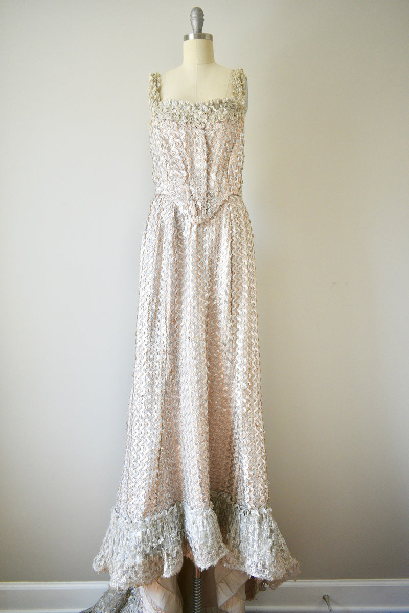 1940s Vintage Hollywood Beige Sequin Gown