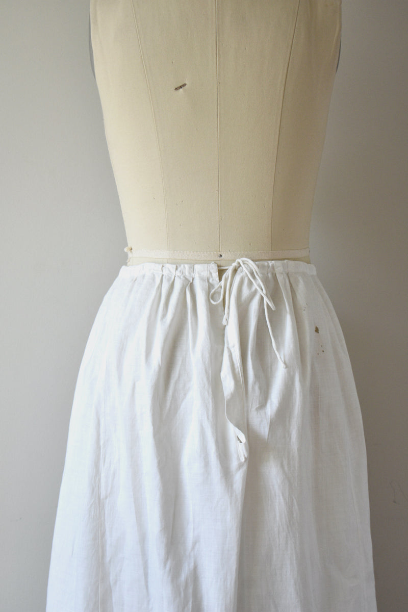 1890s-1900 White Cotton Petticoat