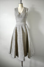 Vintage 1950 Classic Sleeveless Stripe Dress