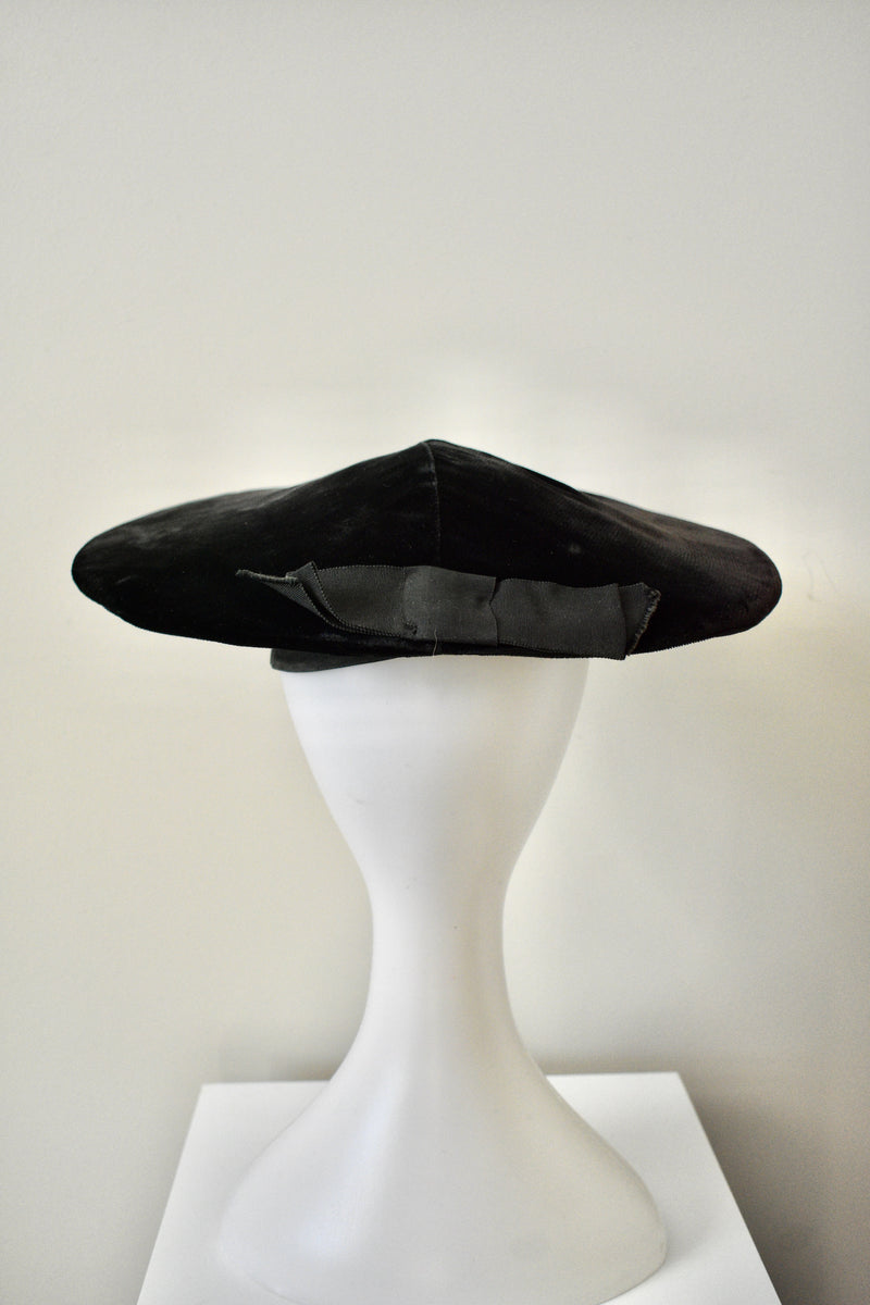 Vintage 1950 Black Velvet Hat