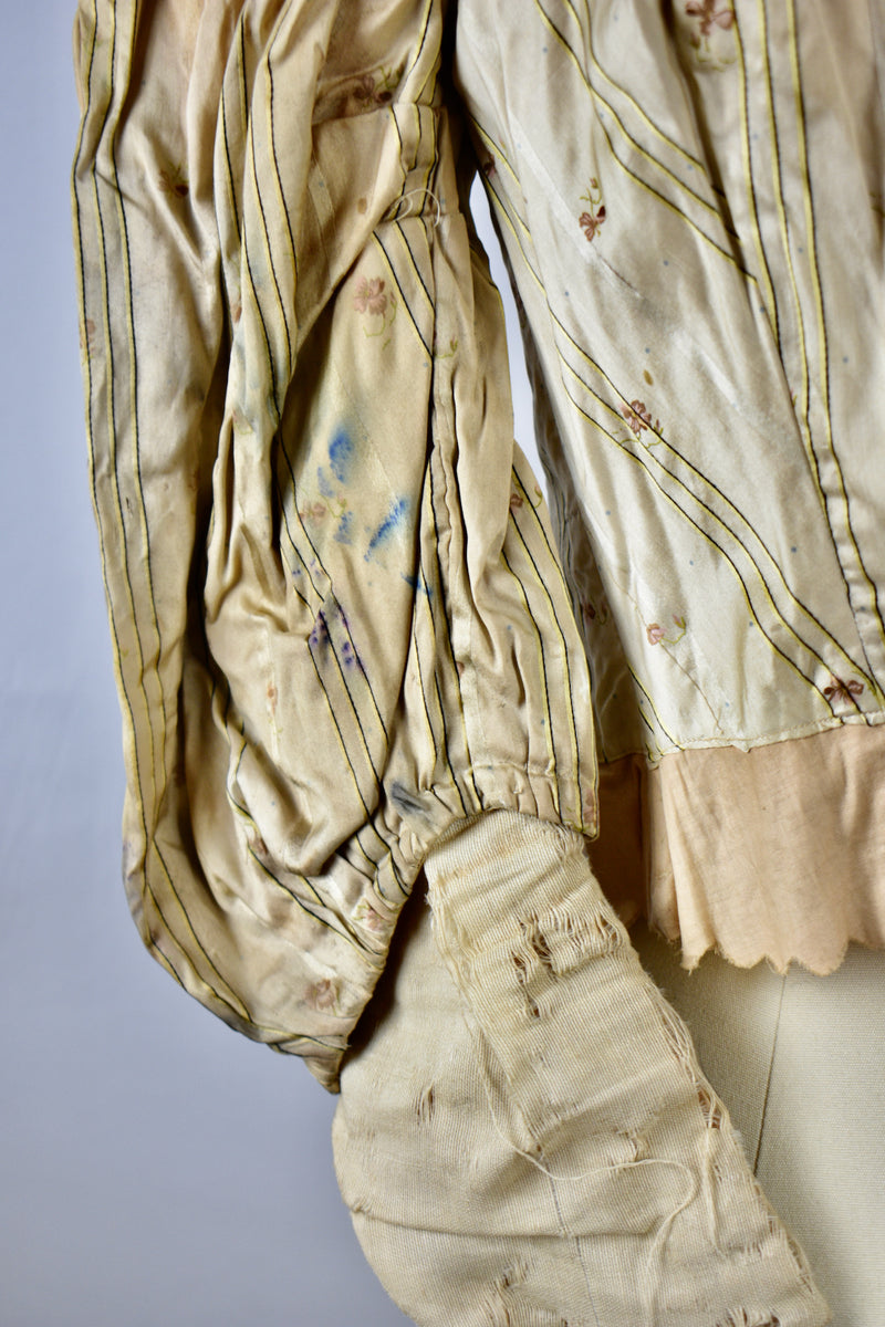 Vintage Victorian Gold Button Down Top-Study