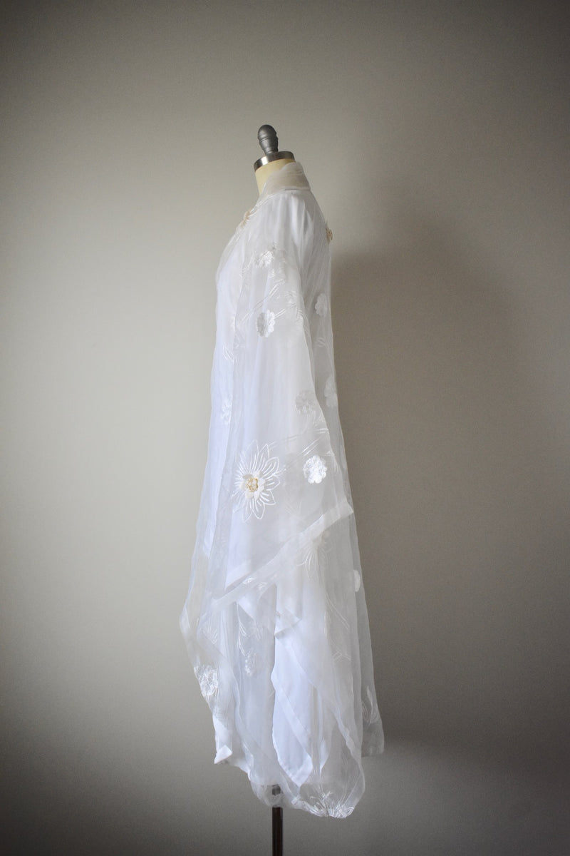Vintage 1980s Poly White Floral Applique Kimono