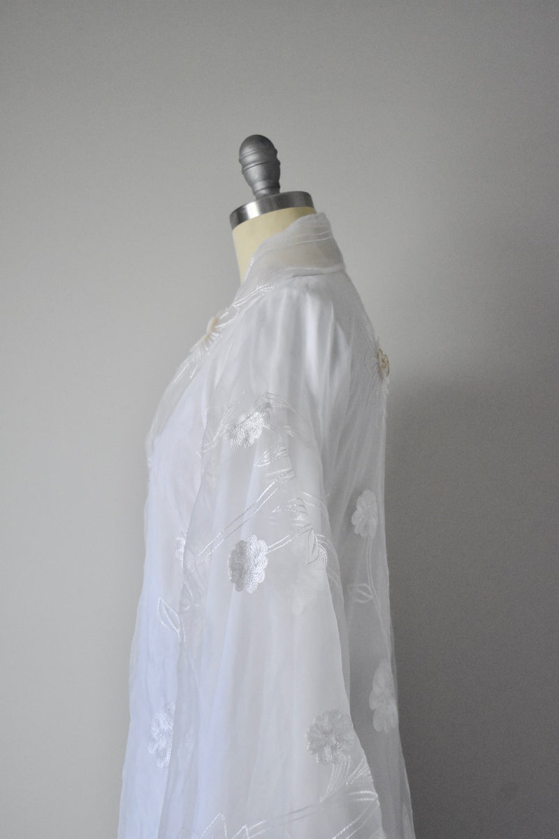 Vintage 1980s Poly White Floral Applique Kimono