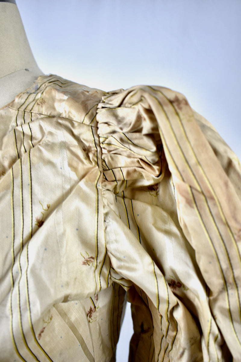 Vintage Victorian Gold Button Down Top-Study