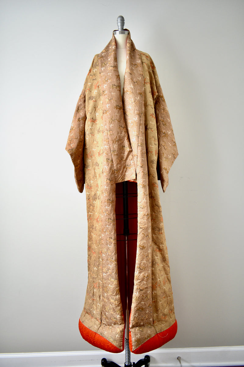 Vintage 1930s-1940s Brown Patterned Silk Matelassé